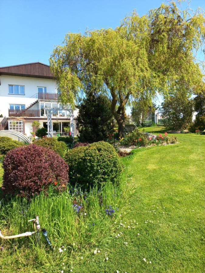 Paradise Villa Apartment Praha Bagian luar foto